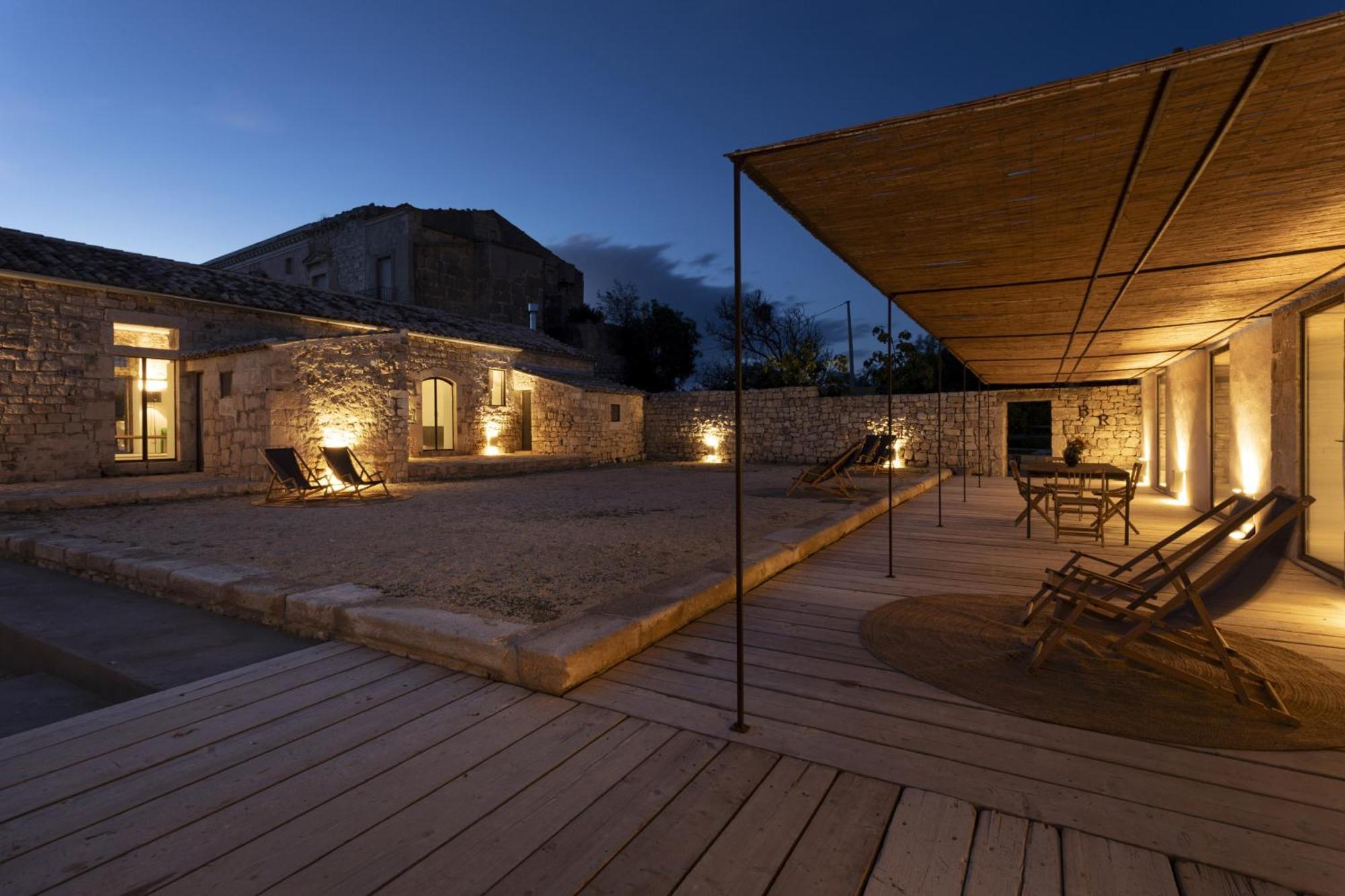 Casa Sisti - Isulatravel Villa Rosolini Exterior photo
