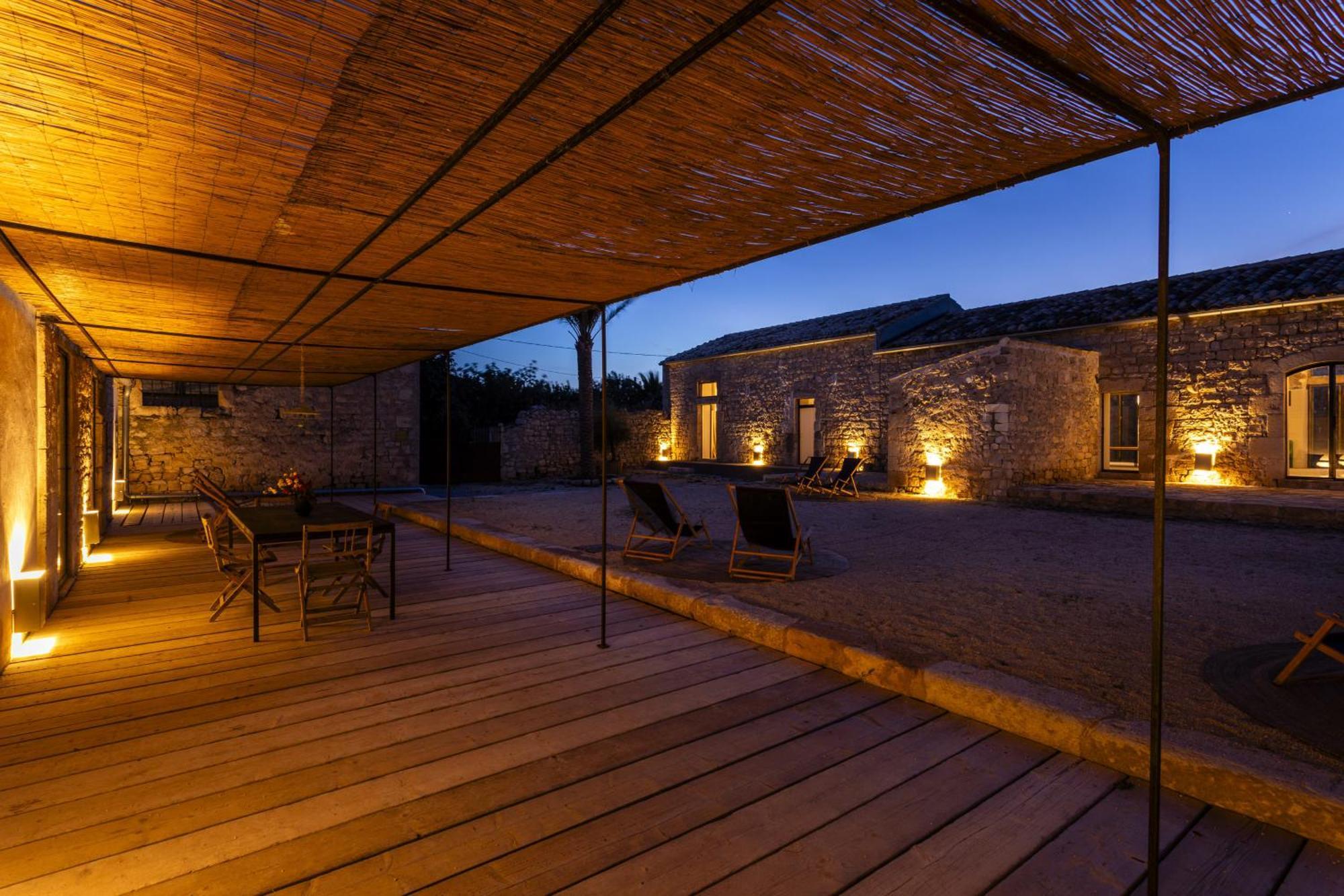 Casa Sisti - Isulatravel Villa Rosolini Exterior photo